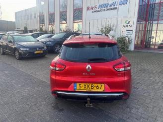 Vrakbiler auto Renault Clio Clio IV Estate/Grandtour (7R), Combi 5-drs, 2012 / 2021 0.9 Energy TCE 12V 2014/8
