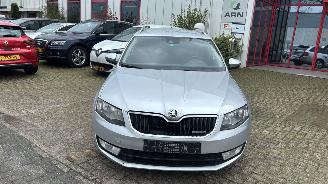 Avarii autoturisme Skoda Octavia 1.6 TDI GREENLINE BU 2014/1