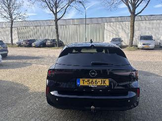 Opel Astra SPORTS TOURER BNS EDITION 1.2 96KW GEEN SCHADE picture 5