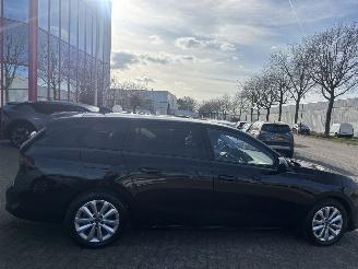 Opel Astra SPORTS TOURER BNS EDITION 1.2 96KW GEEN SCHADE picture 7
