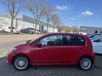 Volkswagen Up! 60 PK GEEN SCHADE picture 3