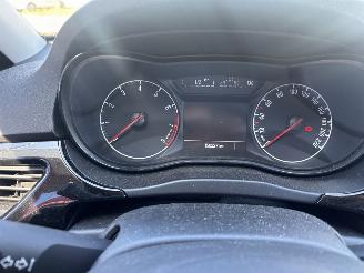 Opel Corsa-E 1.4 picture 15