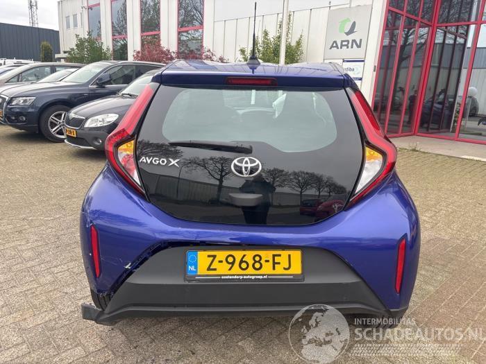 Toyota Aygo Aygo X, Hatchback, 2022 1.0 12V VVT-i