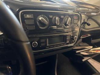 Volkswagen Up! Up! (121), Hatchback, 2011 1.0 12V 60 picture 6