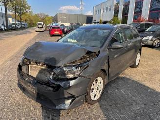 Kia Cee d Ceed Sportswagon (CDF), Combi 5-drs, 2018 1.0i T-GDi 12V 120 Eco-Dynamics+ picture 2