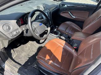 Ford Mondeo 2.0 16V LIMITED picture 10