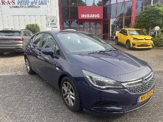 Opel Astra 1.6 CDTI ONLINE EDIT picture 8