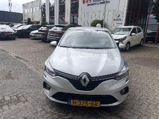 krockskadad bil auto Renault Clio 1.0 TCE ZEN 2020/1