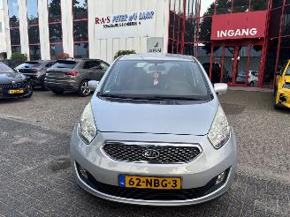 Vaurioauto  passenger cars Kia Venga 1.4 CVVT X-ECUTIVE 2010/9