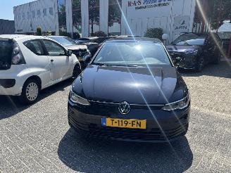 skadebil auto Volkswagen Golf 1.0 TSI Life 2023/1