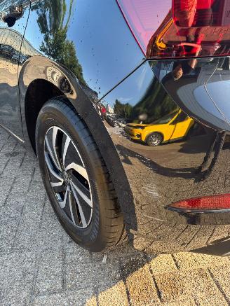 Volkswagen Polo 1.0 TSI Life picture 8