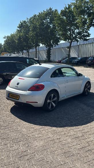 Volkswagen Beetle 1.2 TSI Design picture 4