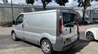 Opel Vivaro 2.0 CDTI L1H1 DC picture 4