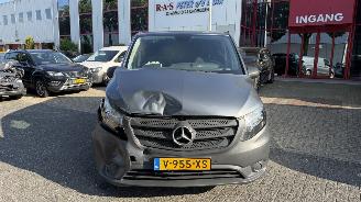skadebil bedrijf Mercedes Vito 109 CDI FUNCTIONAL L 2019/4
