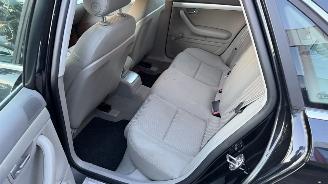 Audi A4 2.0 PRO LINE GEEN SCHADE picture 10