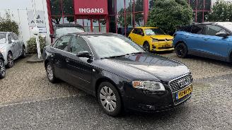 Audi A4 2.0 PRO LINE GEEN SCHADE picture 8