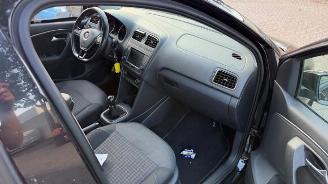 Uttjänta bilar auto Volkswagen Polo Polo V (6R), Hatchback, 2009 / 2017 1.0 12V BlueMotion Technology 2014/8