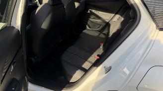 Peugeot 2008 1.2 PURETECH GT-LINE picture 10