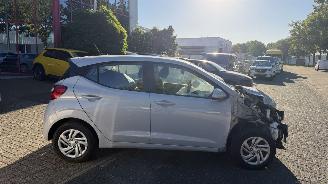 Hyundai I-10 1.0 Comfort Smart 5-zits AUTOMAAT picture 7