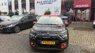 Voiture accidenté Citroën C3 1.2 PureTech Feel 2022/1