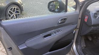 Peugeot 5008  picture 16
