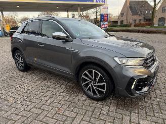 Volkswagen T-Roc R 300 R-Line 4 Motion picture 2