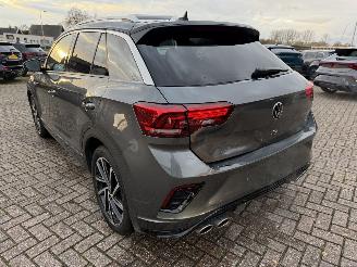 Volkswagen T-Roc R 300 R-Line 4 Motion picture 14