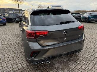 Volkswagen T-Roc R 300 R-Line 4 Motion picture 12