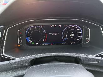 Volkswagen T-Roc R 300 R-Line 4 Motion picture 31