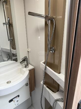 Mercedes Sprinter Camper Bürstner T 690 G  Harmony-Line Automaat 170 Pk picture 51