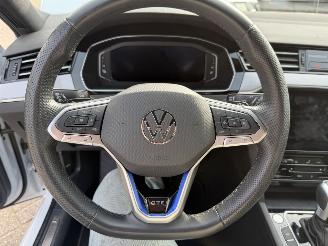 Volkswagen Passat Variant GTE picture 23