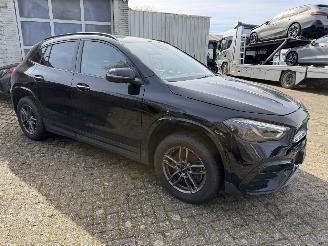 Unfallwagen Mercedes GLA 200 Hybrid AMG-Line 2024/10