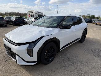 Avarii autoturisme Kia EV4 81 Kw/h. Elektro motor 150 Kw 2025/12