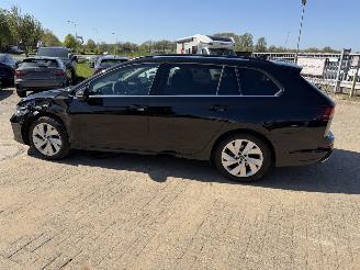 Volkswagen Golf Variant 1.5 eTSi 110 Kw  DSG Style picture 17