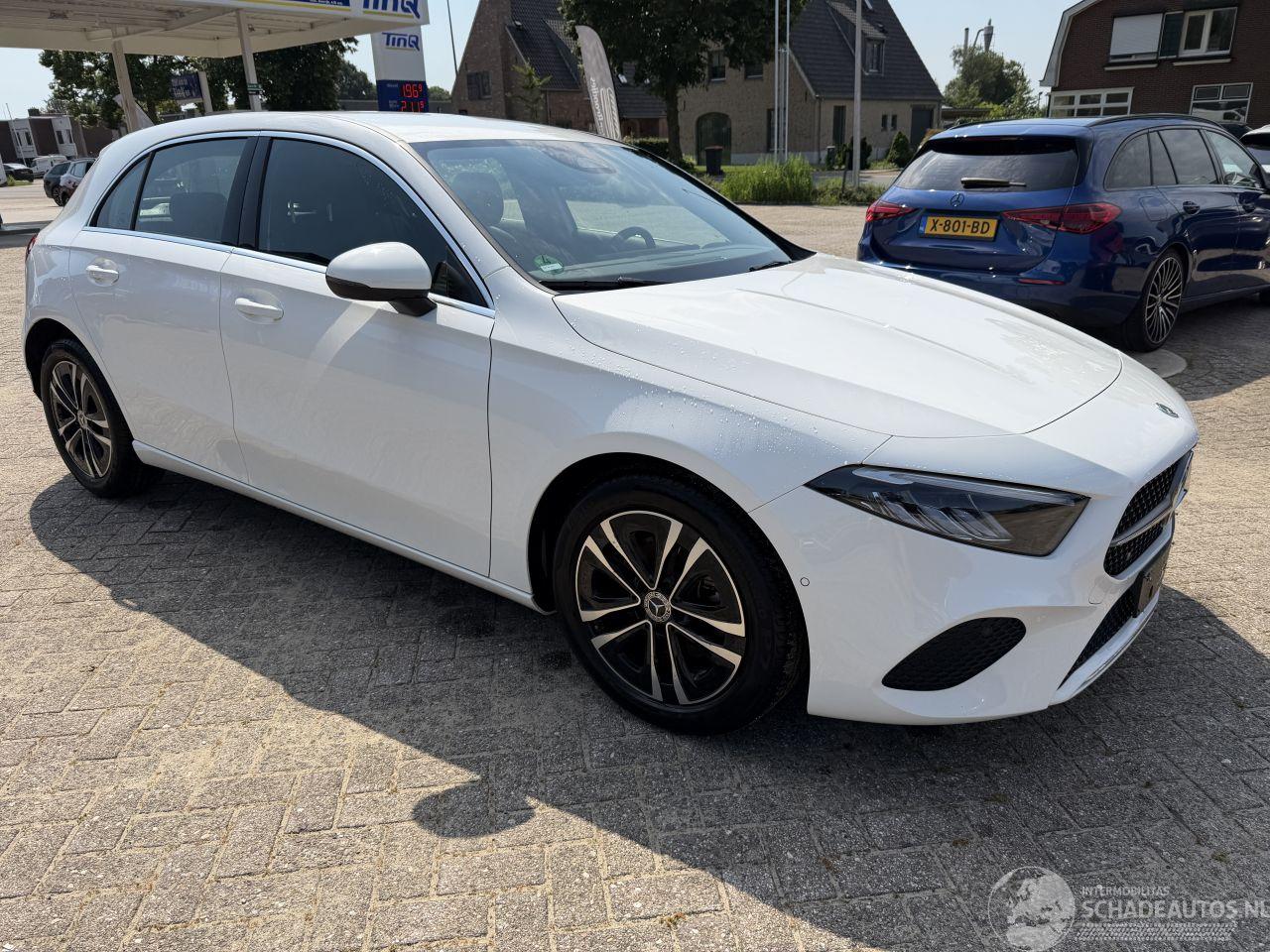 Mercedes A-klasse 180 Business Automaat