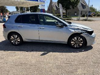 Volkswagen Golf 1.5. eTSI. 110 Kw DSG. Goal picture 12