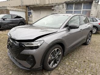 krockskadad bil auto Audi Q4 45 E-Tron  45 Quattro S-Edition Competition 2026/4