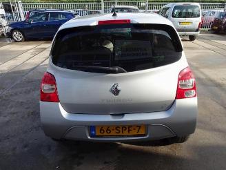Renault Twingo Twingo II (CN), Hatchback 3-drs, 2007 / 2014 1.2 16V picture 9