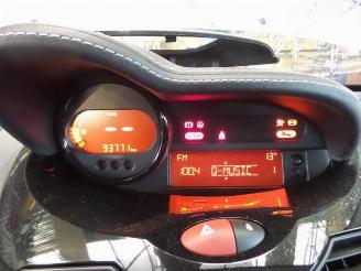 Renault Twingo Twingo II (CN), Hatchback 3-drs, 2007 / 2014 1.2 16V picture 13