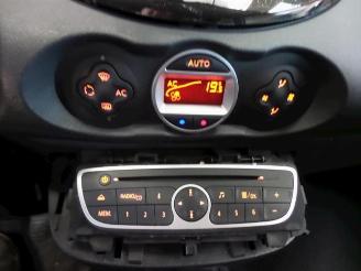 Renault Twingo Twingo II (CN), Hatchback 3-drs, 2007 / 2014 1.2 16V picture 3
