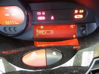 Renault Twingo Twingo II (CN), Hatchback 3-drs, 2007 / 2014 1.2 16V picture 5