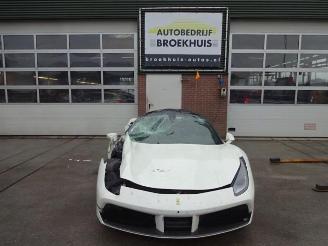 Coche siniestrado Ferrari 488 488 GTB, Coupe, 2015 3.9 Turbo V8 32V 2016/6