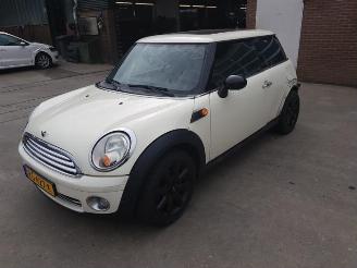 Mini Cooper S Mini (R56), Hatchback, 2006 / 2013 1.4 16V One picture 2