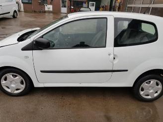 Renault Twingo Twingo II (CN), Hatchback 3-drs, 2007 / 2014 1.2 16V picture 6