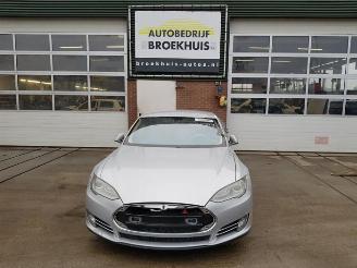 Vrakbiler auto Tesla Model S Model S, Liftback, 2012 / 2026 85 2012/1