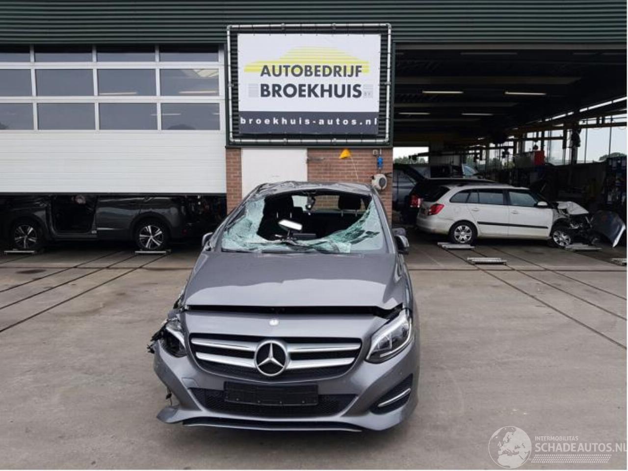 Mercedes B-klasse B (W246,242), Hatchback, 2011 / 2018 1.5 B-180 CDI,d 16V