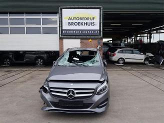 Vrakbiler auto Mercedes B-klasse B (W246,242), Hatchback, 2011 / 2018 1.5 B-180 CDI,d 16V 2016/9