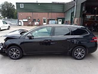 Peugeot 308  picture 3
