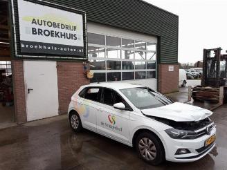 demontáž osobní automobily Volkswagen Polo Polo VI (AW1), Hatchback 5-drs, 2017 1.0 TSI 12V BlueMotion 2019/8