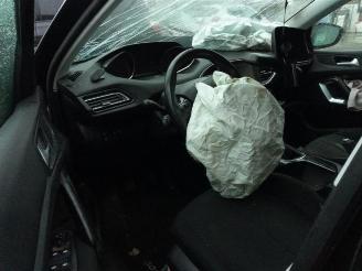 Peugeot 308 308 SW (L4/L9/LC/LJ/LR), Combi 5-drs, 2014 / 2021 1.6 BlueHDi 120 picture 11